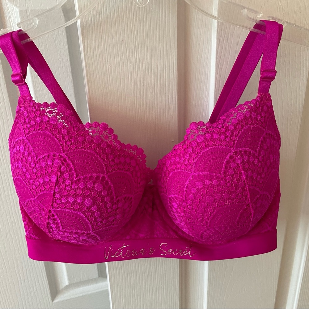Victoria’s Secret Push-Up Full Coverage Bra